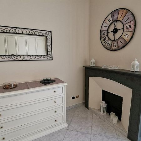 Apartmán Casa In Centro Ventimiglia Exteriér fotografie
