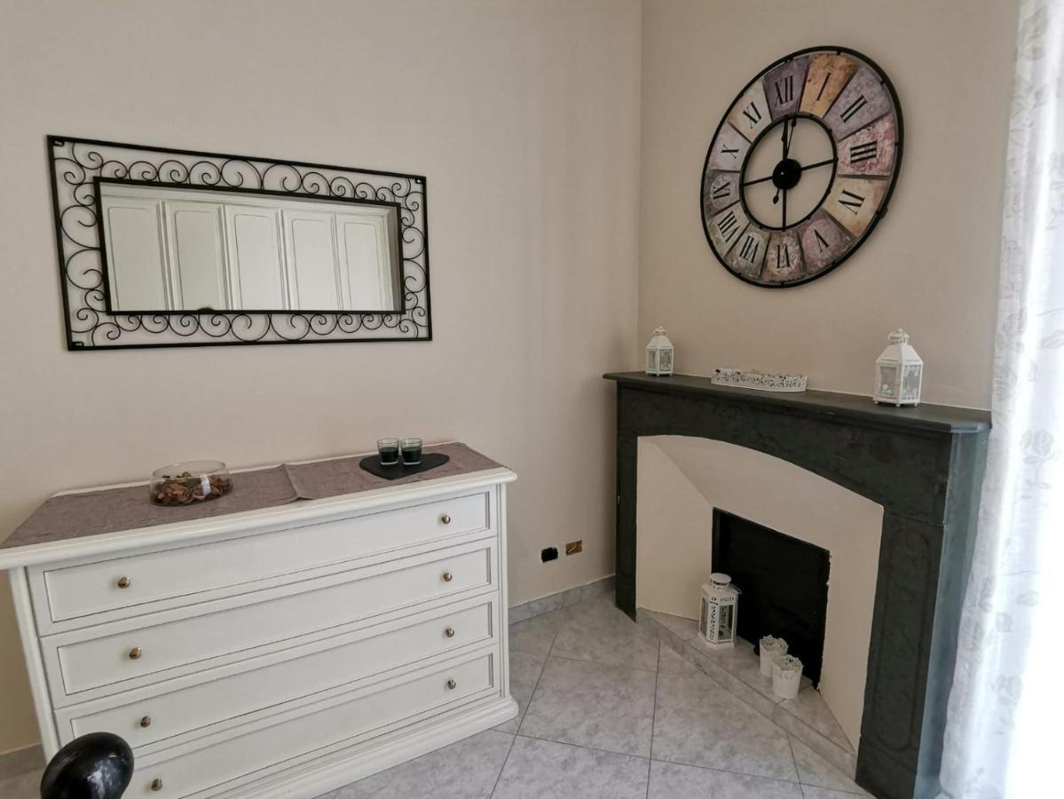 Apartmán Casa In Centro Ventimiglia Exteriér fotografie